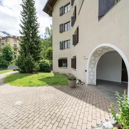 Studio Chasa La Muschna Apartment *